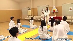 Glamorous Japanese hottie religiously worships cocks like they are deities